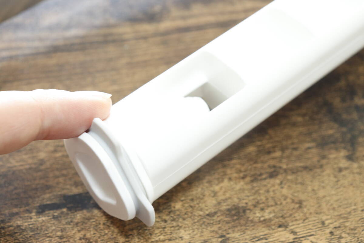 100均で1000円は高い…けど買って正解！片手で使えて快適！スッキリ置ける優秀ホルダー