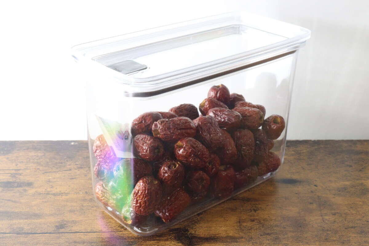 100均にすごい入れ物出てた！「しっかり密閉できる！」300円とは思えない保存容器