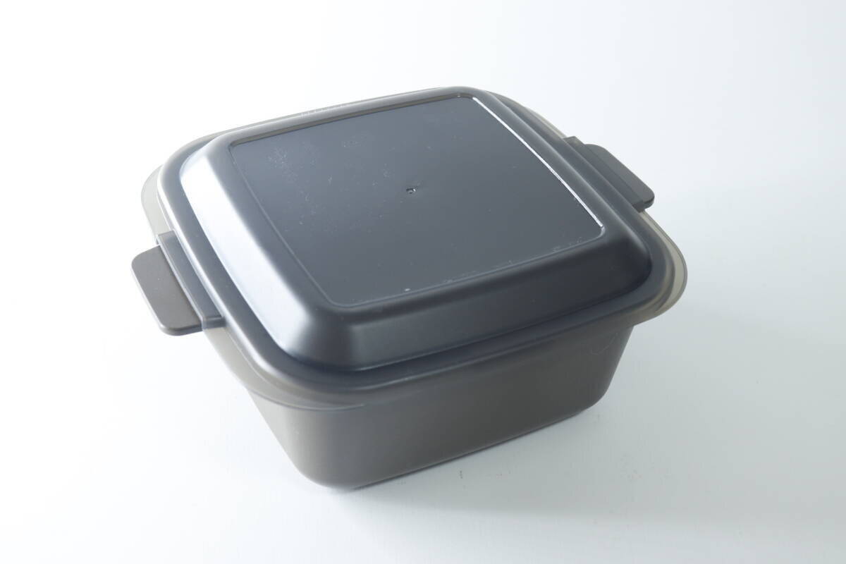 100均の新作がスゴイ！「サウナ状態のキッチンに立たなくていいなんて！」レンジ調理容器