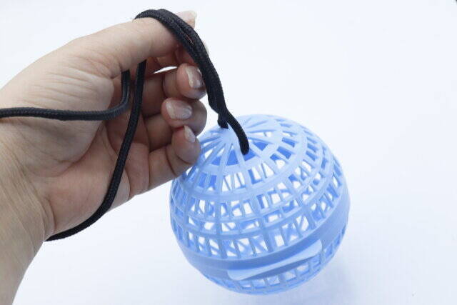 セリアでまた売り切れそうな商品見つけた…！丸ってアリ？！小さくて携帯に便利な容器