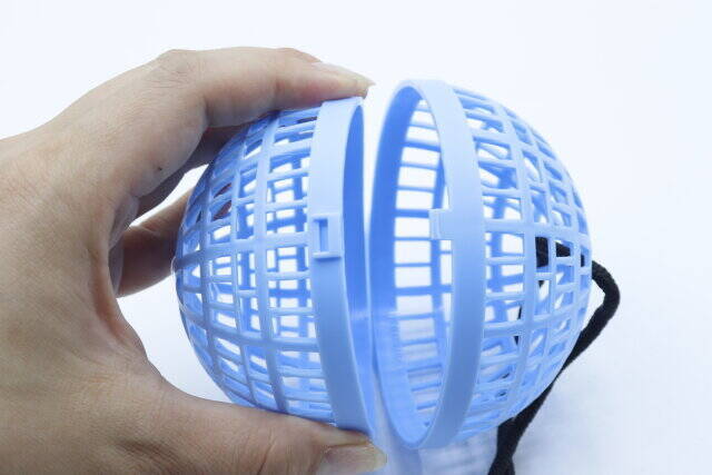 セリアでまた売り切れそうな商品見つけた…！丸ってアリ？！小さくて携帯に便利な容器