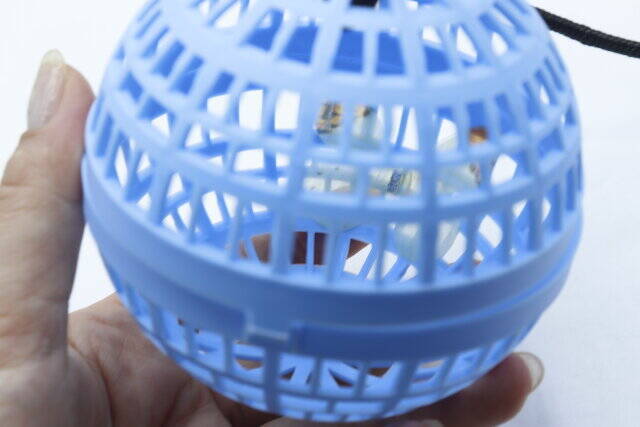 セリアでまた売り切れそうな商品見つけた…！丸ってアリ？！小さくて携帯に便利な容器