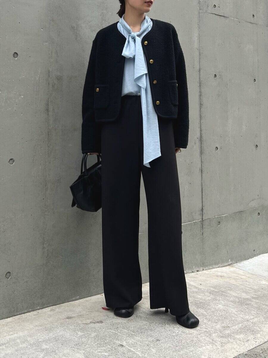 何着るか悩む日は「黒ワイドパンツ」はいとけばとりあえず決まる！大人の垢抜けパンツスタイル