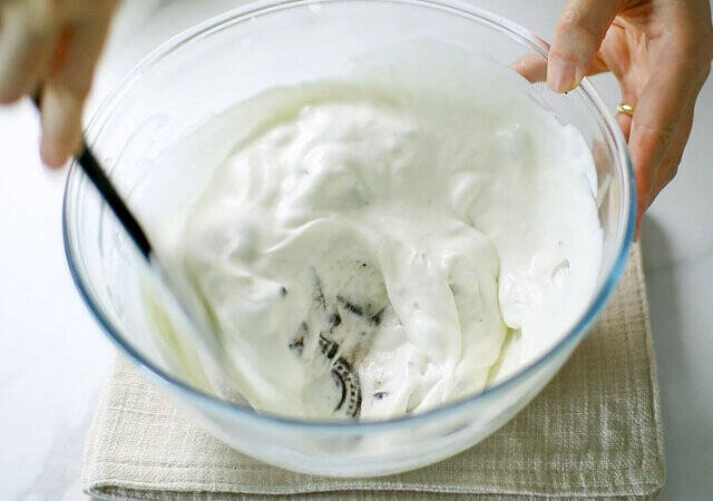 オレオをおしゃれにアレンジ！オーブンなしで焼かずに簡単！オレオチーズケーキのレシピ