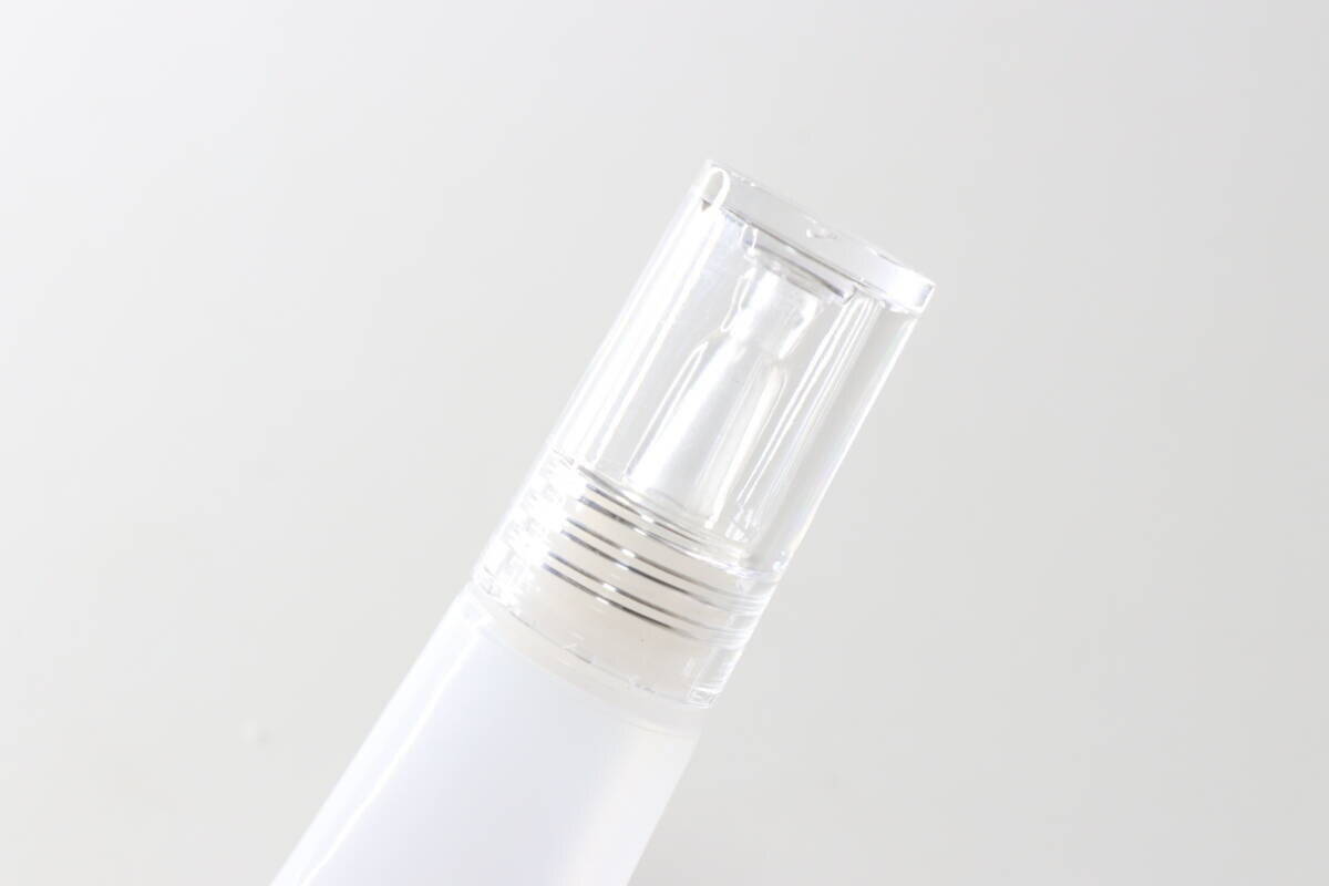 「ドバっと出るともったいない…！」理想が形になった100均の詰め替え容器