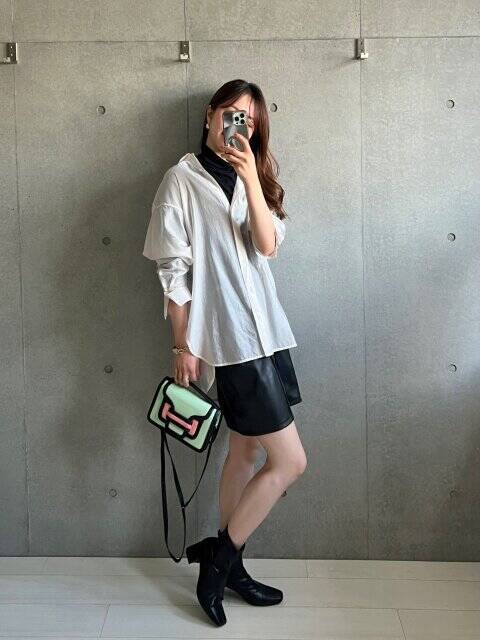 ユニクロでとりあえず買って損なし！バズってないのが不思議なくらい…着回し優秀隠れ名トップス