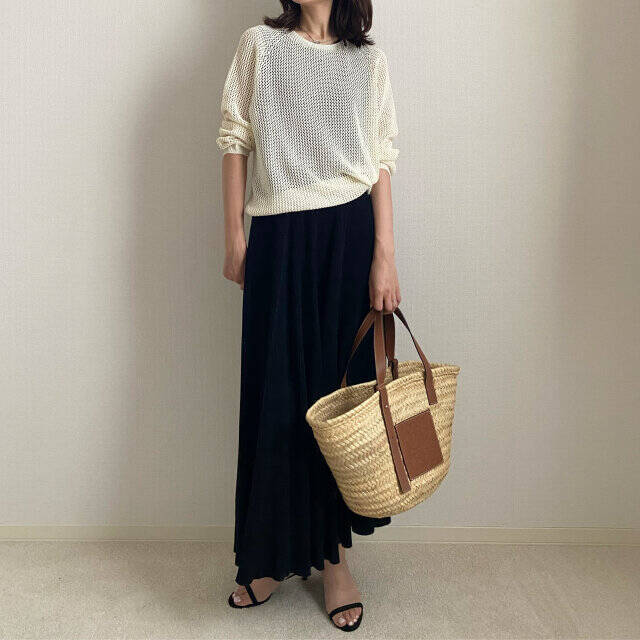 着るだけで抜け感が作れる！ユニクロ新作、メッシュセーターが可愛すぎ