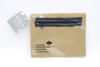 ダイソーで売り切れ待ったなし！キャンプグッズコーナーで見つけた優秀ポーチ