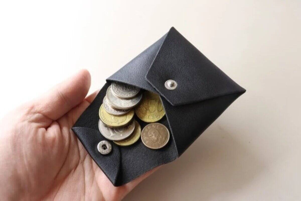 もう十分じゃん！黙ってれば100均ってバレない！ハイコスパな高見え財布3連発