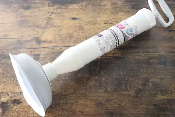 100均で500円って衝撃！「修理業者頼まなくていいじゃん！」「ホムセンで買うと高いのに」