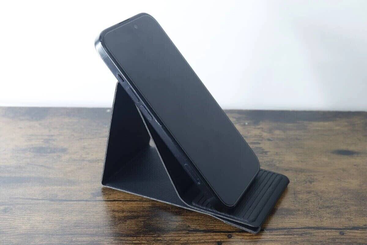 100均で買うならこれを選ぶべし！「薄いけどいい仕事するのよ！」実用的なスマホグッズ3選