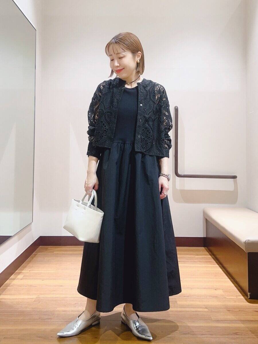 春の「黒ワンピ」こう着ればもっと軽やかになる！着やせも叶う♡おしゃれさんのお手本コーデ5選