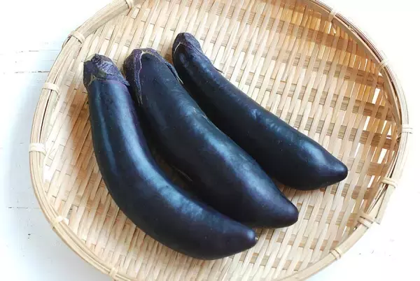 とろっとろのナスが主役！フライパンひとつでできる！なすとひき肉の味噌ケチャ炒め