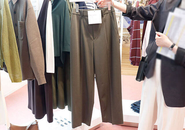 ユニクロ展示会で良いの見つけた♡絶対使える！新作優秀ボトムス厳選3選
