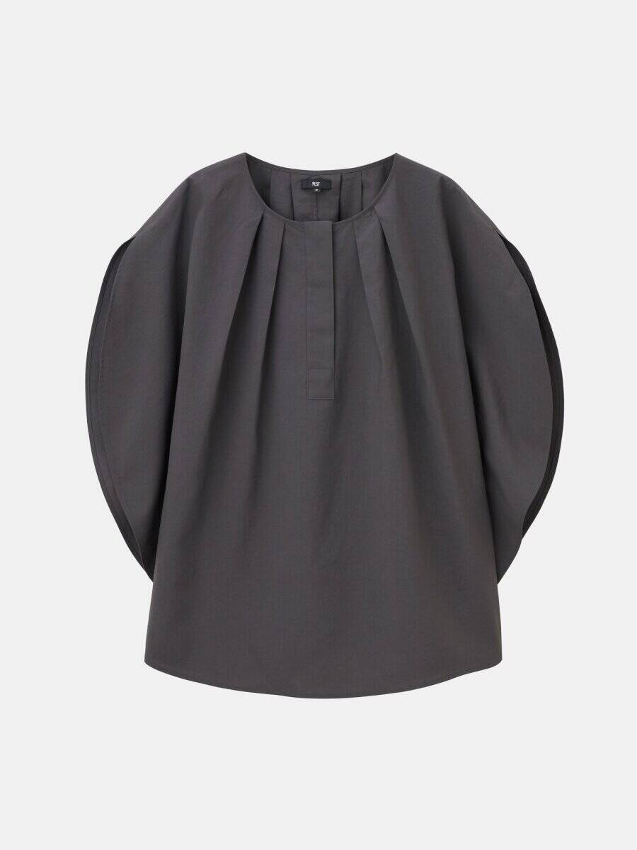 PLSTの値下げブラウス最高すぎんか？！サイズあったら超ラッキー！春の即戦力セールアイテム