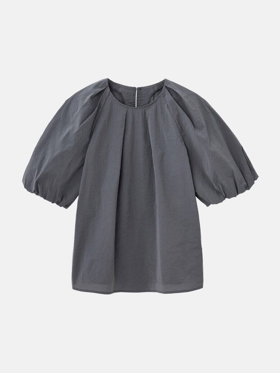 PLSTの値下げブラウス最高すぎんか？！サイズあったら超ラッキー！春の即戦力セールアイテム