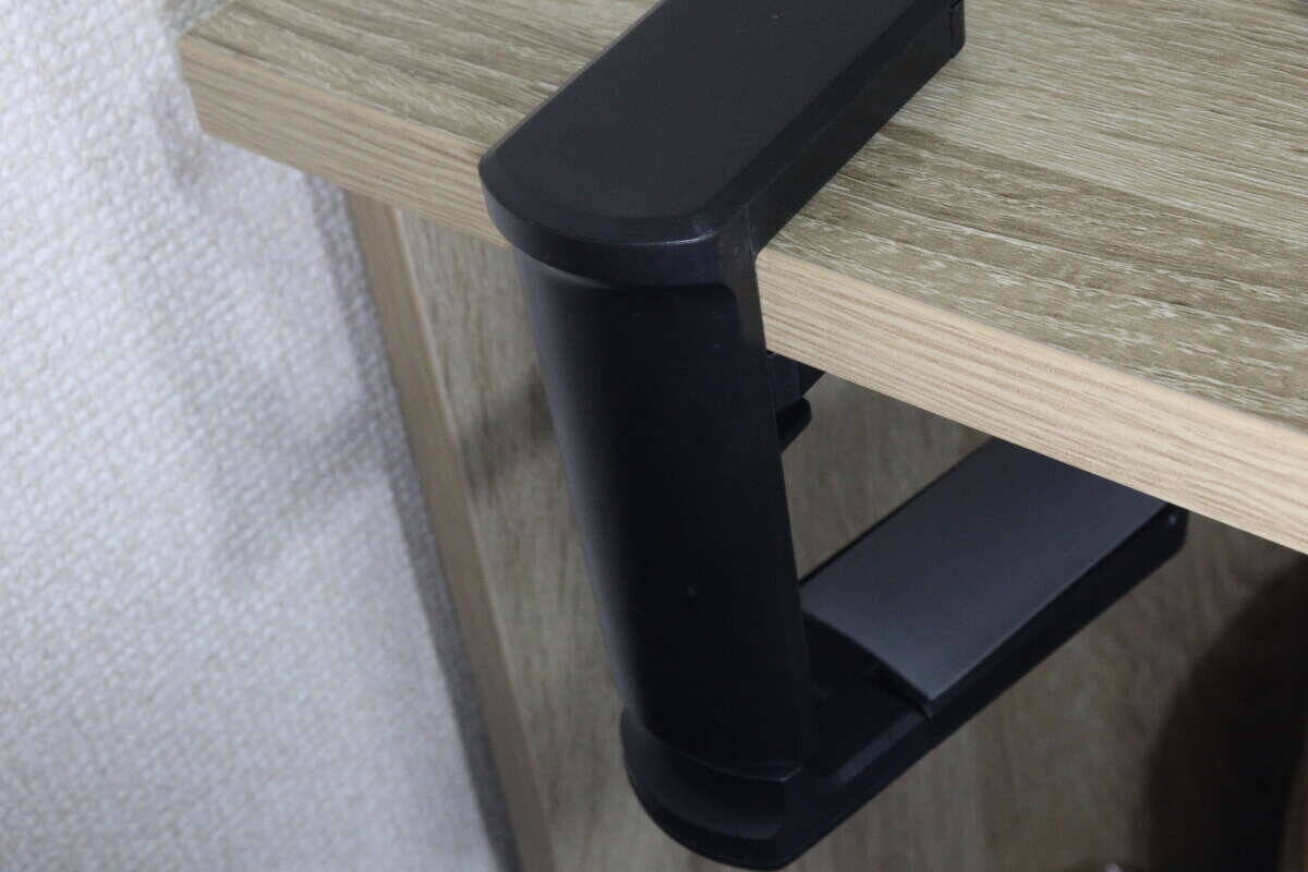 100均からついに出たよ！「正直悪いところが見つからない！」高スぺすぎるアレ専用ホルダー