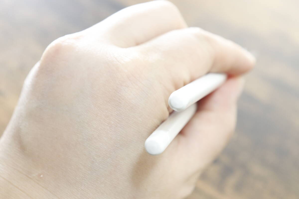 「すぐボロボロになって困る…」家族分も買い足した100均キッチングッズ