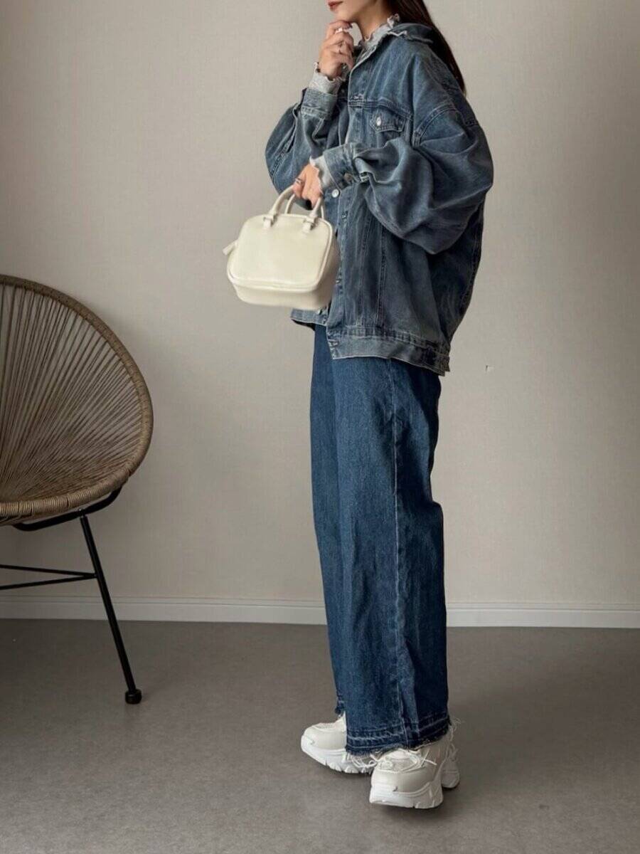 春は「白スニーカー」で爽やかに決める！カジュアルからきれいめまで♡垢抜けコーデ5選