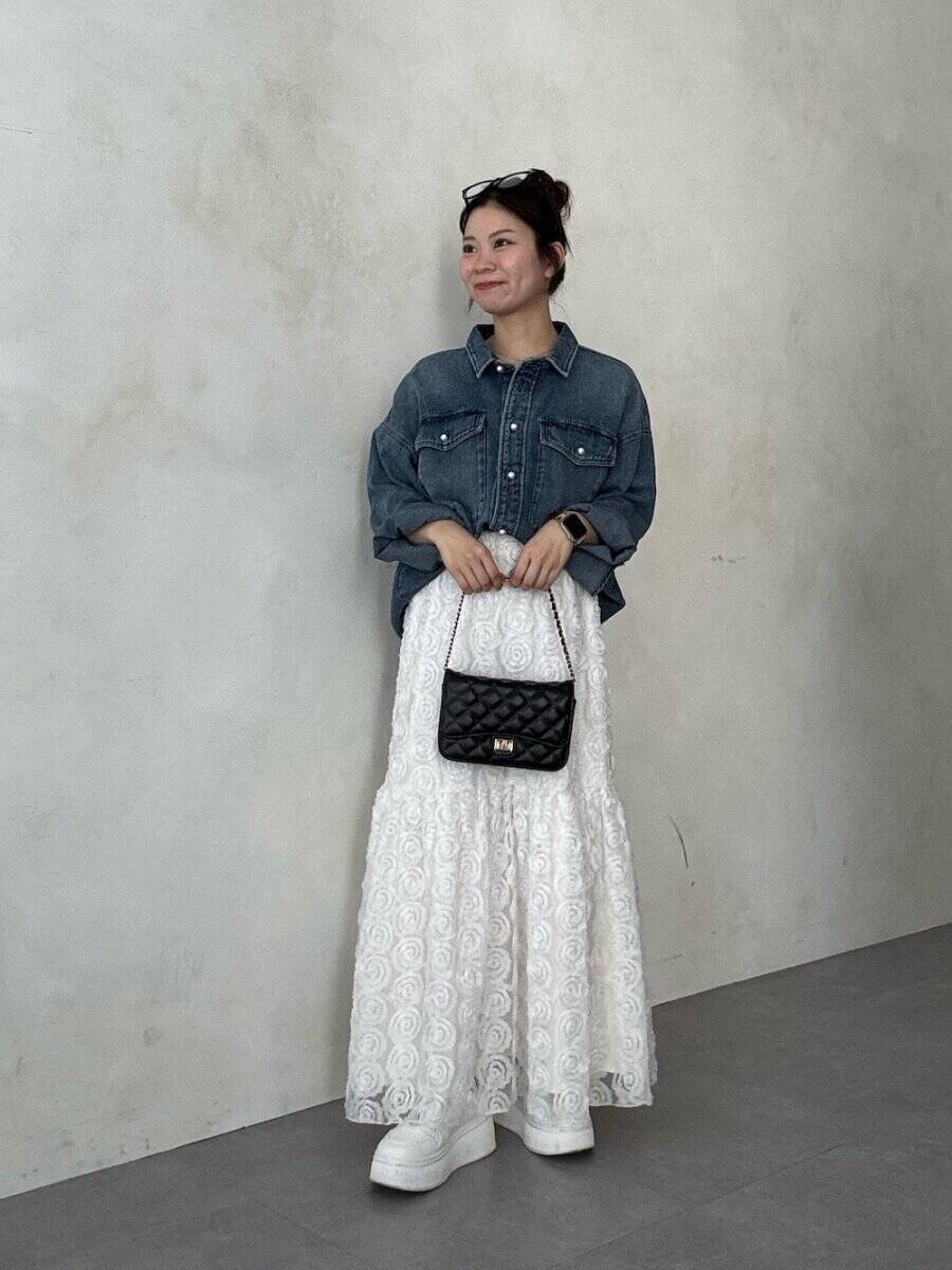 春は「白スニーカー」で爽やかに決める！カジュアルからきれいめまで♡垢抜けコーデ5選