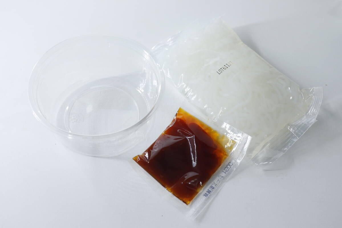 まさか100均で買えるとは！「どのお店も大行列…」バズりグルメがワンコインで食べれるよ！