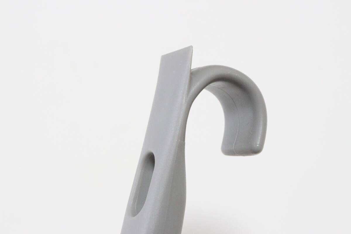 早く買うべきだった！「こんなに柔らかくて大丈夫…？」実力の高さに驚いた100均の専用ブラシ