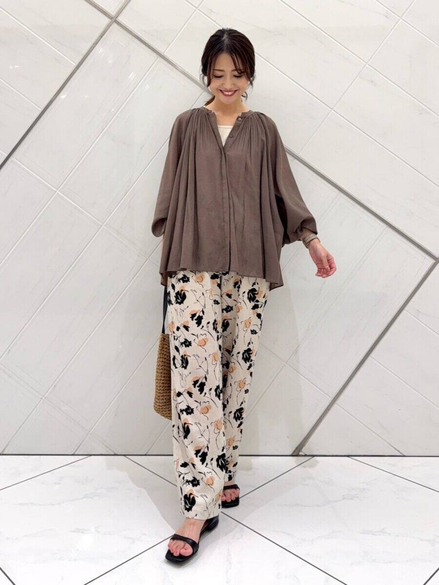夏は「柄パンツ」あればコーデが決まる！ラクなのにちゃんと華やか♡大人の着こなし5style