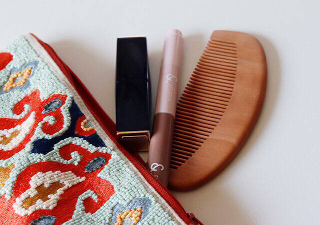 ダイソーからまた売り切れそうなのでたー♡持ち運びにめっちゃ良い！つなげて使えるミニコスメ