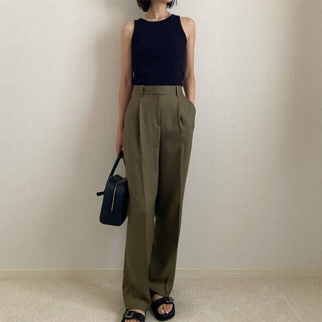 コレNGです…！着こなしだけでこんなに変わる！大人の「ユニクロトップス」NG＆OKコーデ