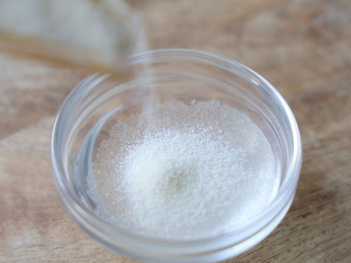 レンジで簡単！どんどん混ぜて冷やすだけ！とろける練乳ミルクプリンのオレンジソース