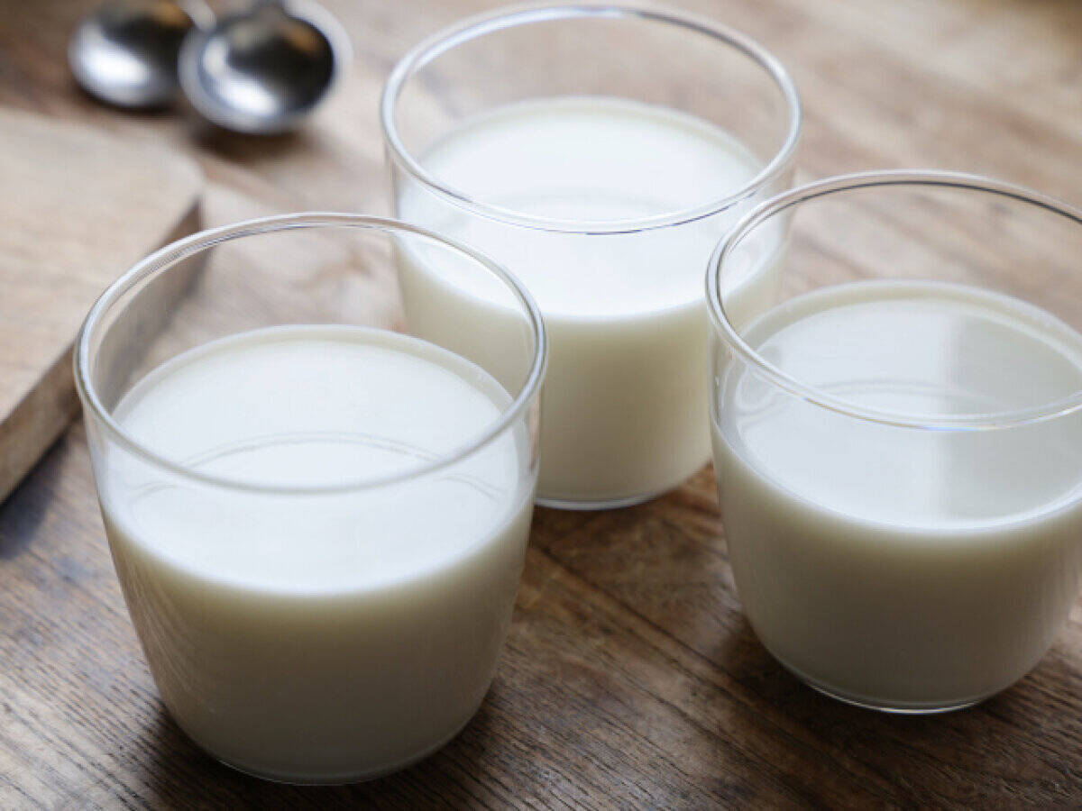 レンジで簡単！どんどん混ぜて冷やすだけ！とろける練乳ミルクプリンのオレンジソース