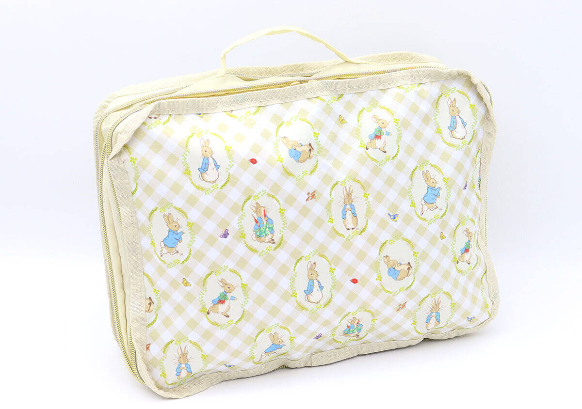 閉めるだけで荷物が驚くほどコンパクトになる！ピーターラビット柄が可愛い♡圧縮収納ポーチ