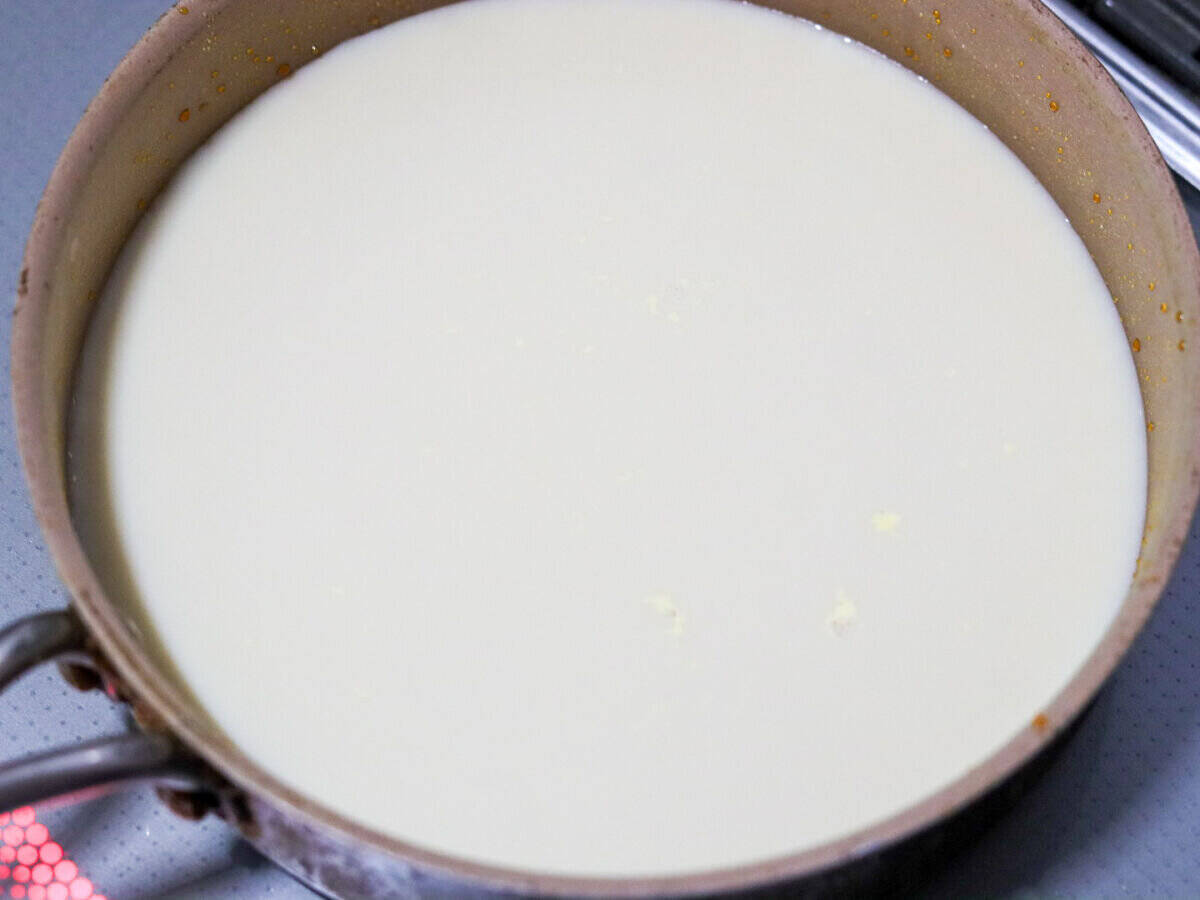 生クリームも牛乳もいりません！豆乳使えばなめらかクリーミー♡失敗しらずの豆乳プリンレシピ