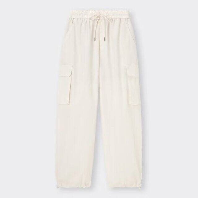 大人はやらないほうがいい！大バズり中のGU・ユニクロ「カーゴパンツ」でNG＆OKコーデ比較