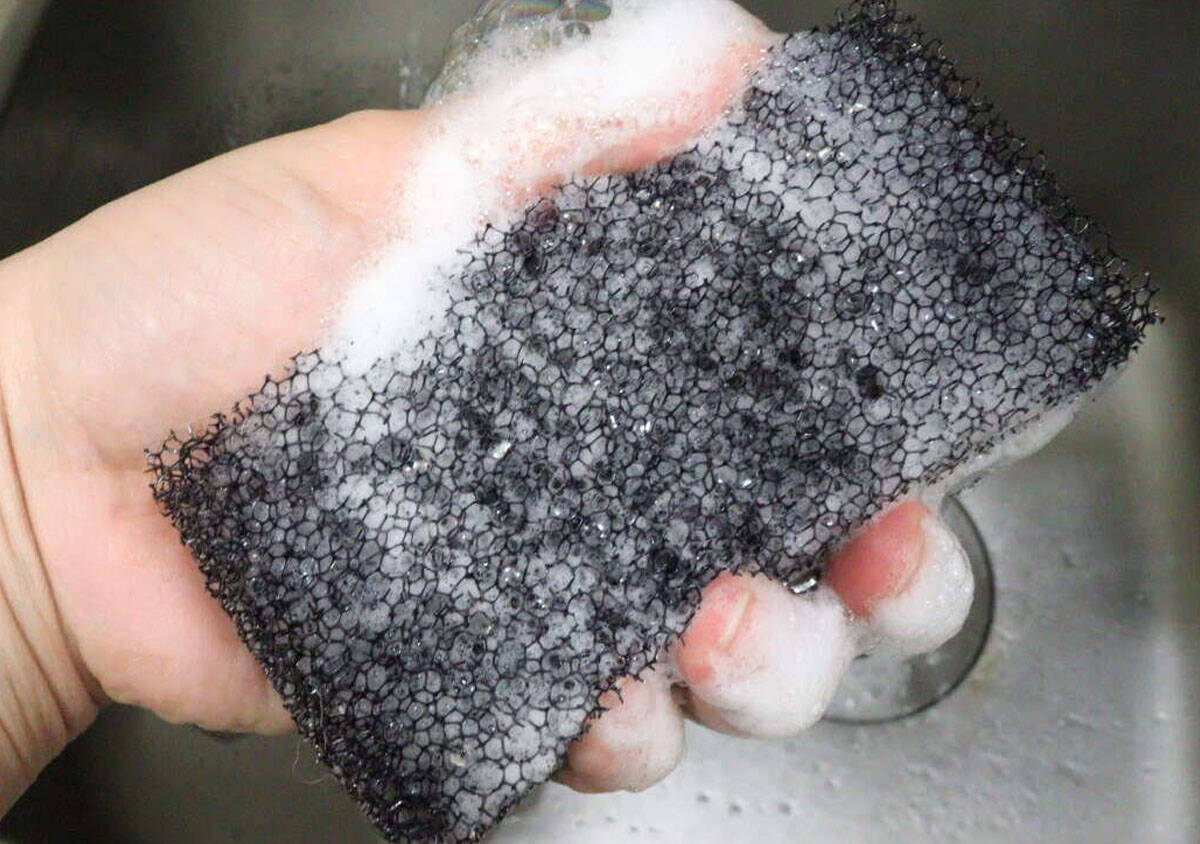 100均マニアが惚れこんだ！「使い続けてもう３代目！」「他に浮気できなくなった」