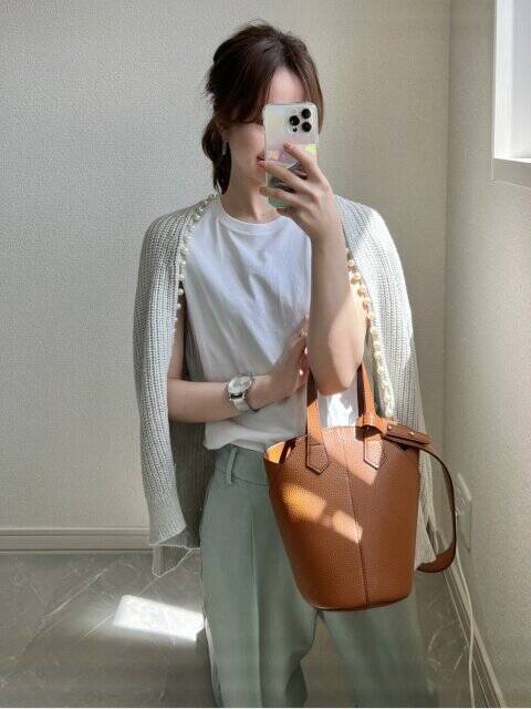 ブルベ夏タイプさん必見！プロが選ぶ「春におすすめのカラーコーデ」6style