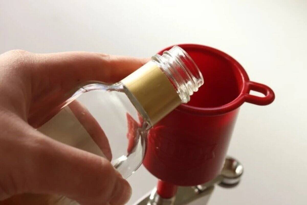 お願いずっと売って！たった100円で助かった！あると便利なアウトドアグッズ3選