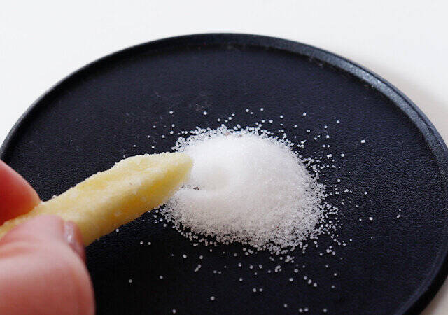 なんでこれがダイソーに？！高級食材の代表格♡振りかけるだけでリッチな気分に浸れる調味料