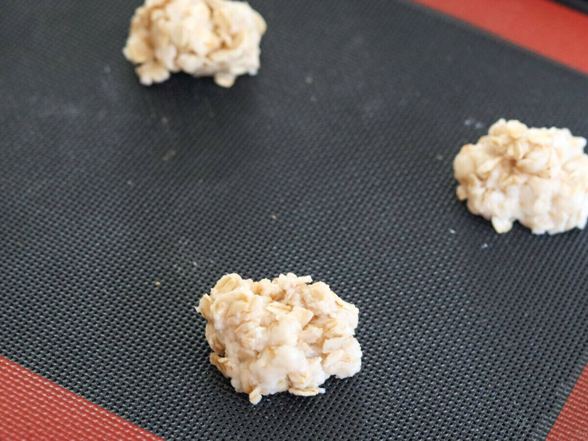小麦粉もバターも砂糖も不使用なのに美味しすぎる！サクサク食感♡米粉のオートミールクッキー