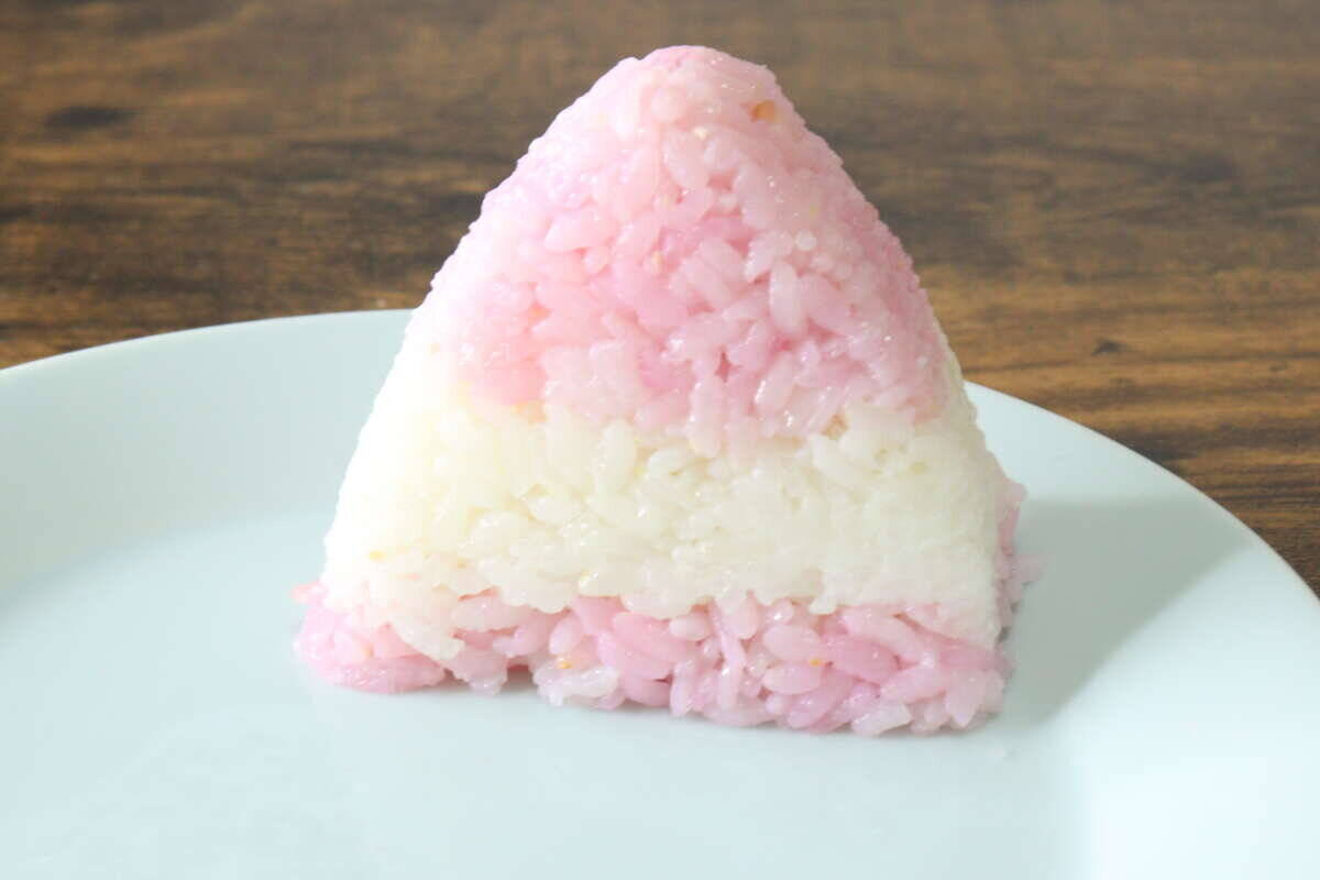 1個でどんだけ使えるの？テクなしでも簡単♡何通りにも使える100均の万能キッチングッズ