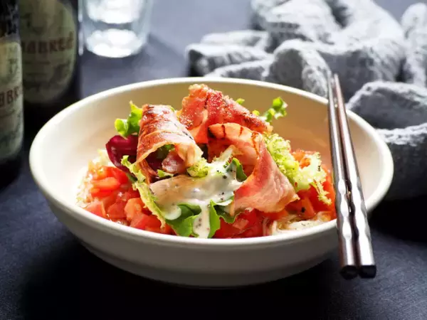 なんで今までトマト入れなかったんだろ？さっぱりコク旨！トマトの冷たい麺レシピ4選