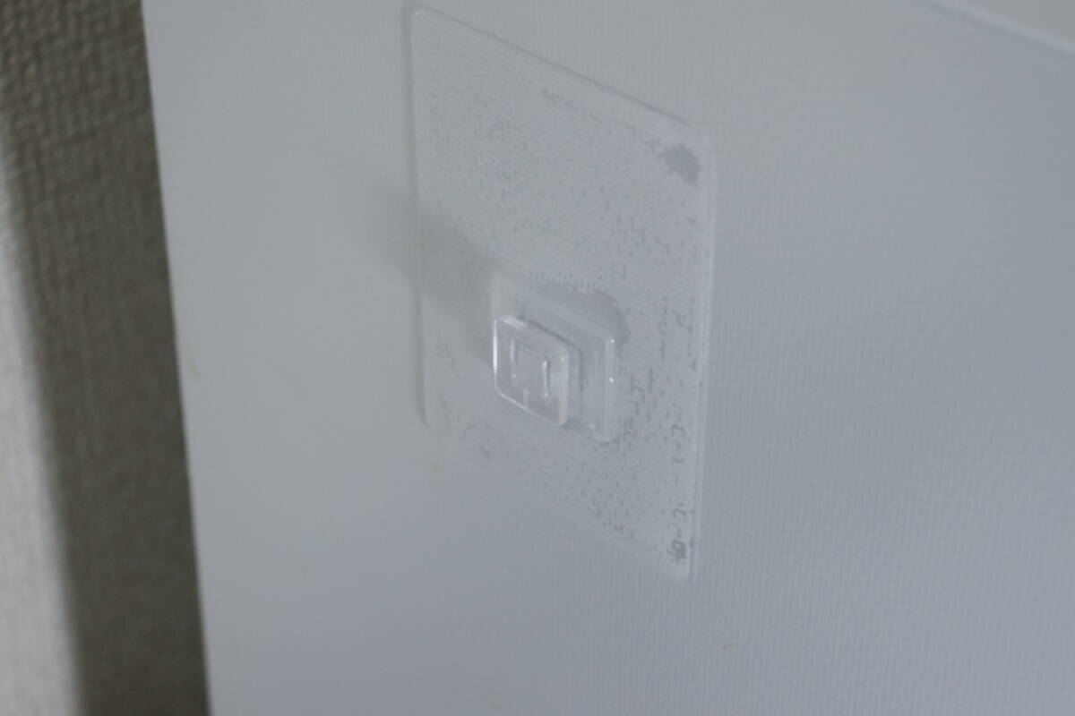 ついに専用品出た！「高さが合わん…と思ってた」片手でスッと取り出せる100均の優秀ホルダー
