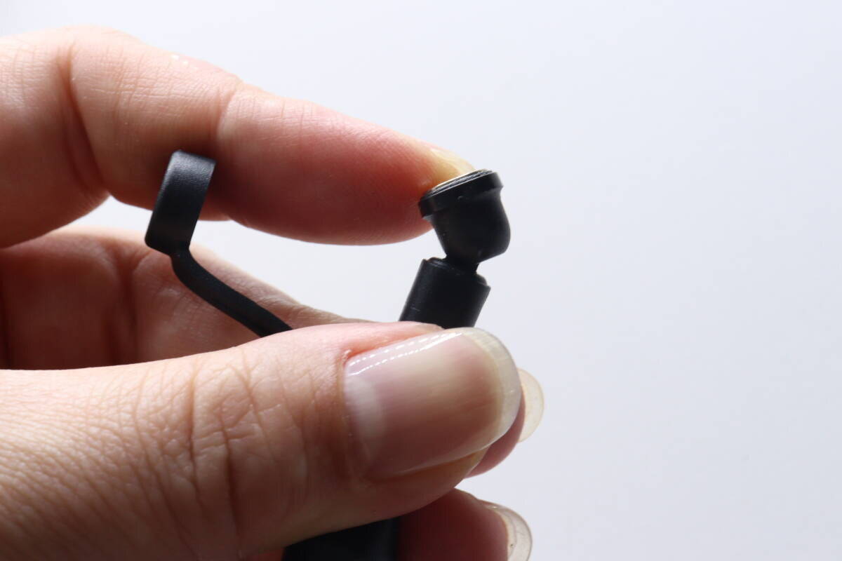 100均で700円…悩むけどこれは買い！「家電屋さんだと高いのよ…」1つで便利な電気小物