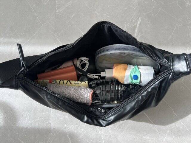 ユニクロの神アイテムがもっと使いやすくなってた…！年末年始の旅行にもオススメなバッグ