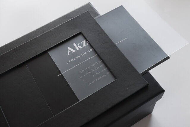 ダイソーでもっと評価されるべき！プレゼントにインテリアに♡かな～り使えるプチ収納