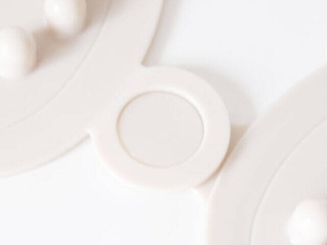 ダイソーのこの形が正解かも…！外してたためばコンパクト！省スぺで保管できるアイディアグッズ