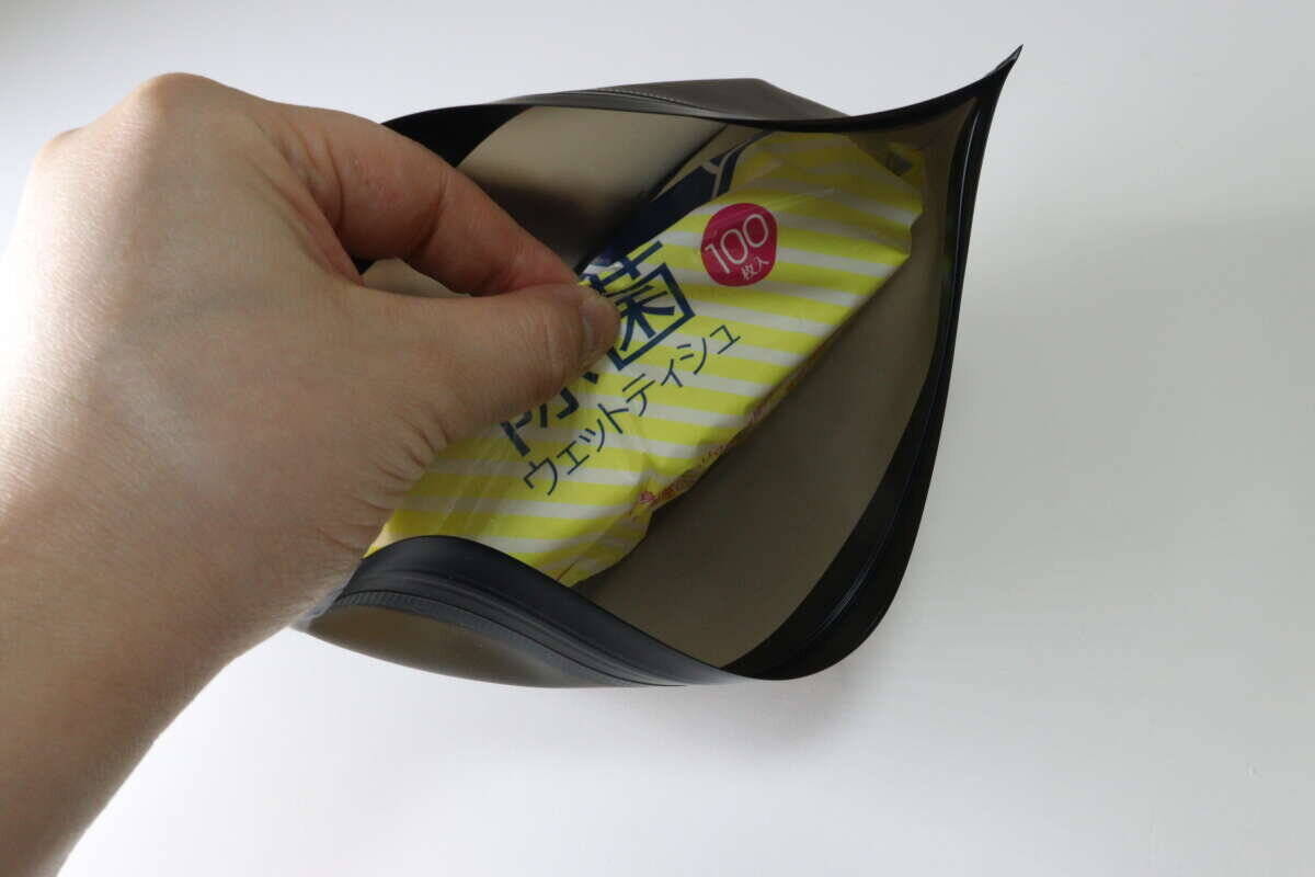 黒もあるなら教えてよ…！「生活感がすんっ…と消えた！」快適性もUPする100均便利グッズ