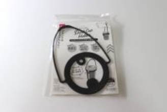 100均で買ったら快適すぎて沼…♡「バッグに常備してます」「手が空いて持ち運びが楽～」