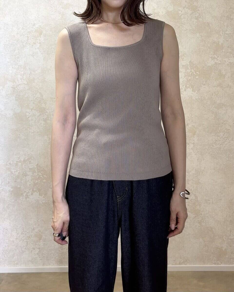 GUで見つけた名品♡インナー感ゼロのタンクトップが30代40代の夏に手放せない