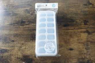 セリアでも売ってたんだ！気持ちいい位にするっと外れる！ストックづくりが捗るキッチングッズ